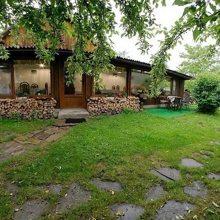 Pensiunea Casa Bianca - Bucovina Guest house Vama (Suceava)